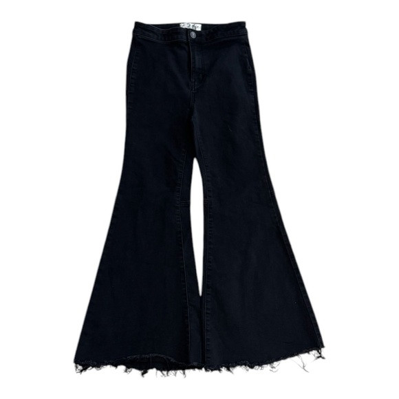 WE THE FREE PEOPLE Youthquake Flare Stretch Cropped Jean Black Sz 26 Frayed Hem - Picture 7 of 11